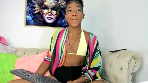 lilit2005_ online show from 02-14-25, 08:59