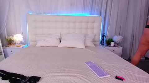 Lilit online show from 09-22-25, 05:15