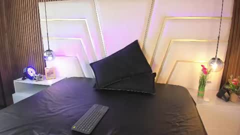 Snapshot of lilit_doll chatting on 07-07-26, 06:01 lilit online show from 07-07-26, 06:01