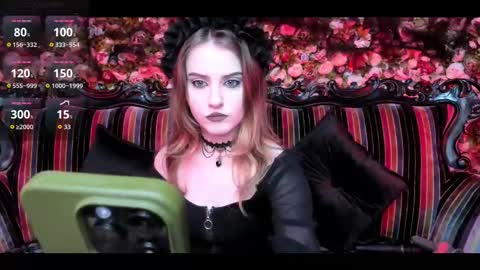 lilit_el_ online show from 10-26-25, 08:26