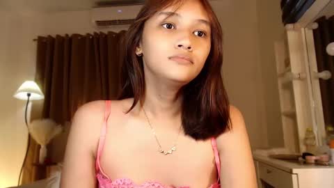 Chloe online show from 03-05-25, 04:02