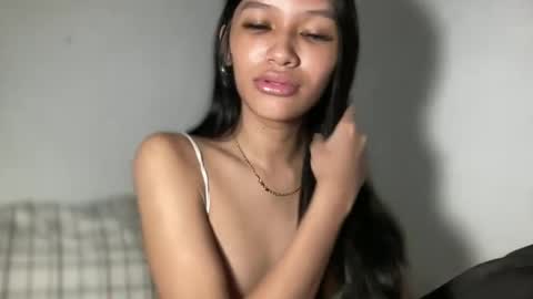 Chloe online show from 06-18-26, 03:27