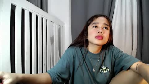 Snapshot of lilith14x chatting on 07-11-26, 11:46 lilith14x online show from 07-11-26, 11:46