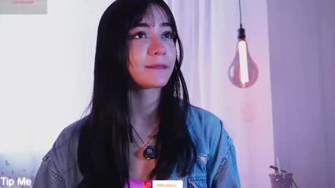 Lilith Rosse online show from 11-11-25, 01:55