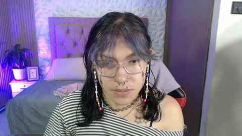 lilith  online show from 03-27-26, 01:00