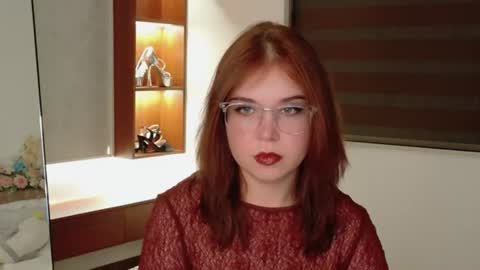 Snapshot of lilith_bonheur chatting on 06-28-26, 09:10 Lilith Bonheur online show from 06-28-26, 09:10