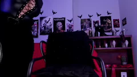 Snapshot of lilith_deveraux_ chatting on 06-20-26, 05:38 MISTRESS LILITH online show from 06-20-26, 05:38