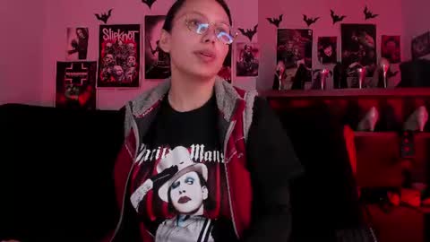 Snapshot of lilith_deveraux_ chatting on 07-04-26, 04:35 MISTRESS LILITH online show from 07-04-26, 04:35