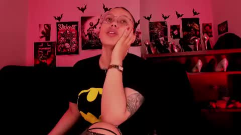 Snapshot of lilith_deveraux_ chatting on 07-14-26, 04:06 MISTRESS LILITH online show from 07-14-26, 04:06