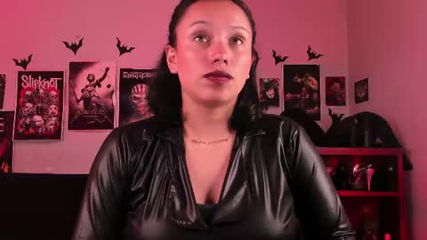 Snapshot of lilith_deveraux_ chatting on 07-28-26, 06:20 MISTRESS LILITH online show from 07-28-26, 06:20