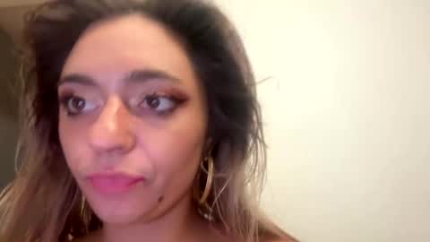 lilith_luv444 online show from 05-07-26, 02:22