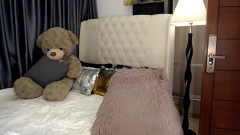 QUEEN LILITH BORBON online show from 12-10-24, 09:33