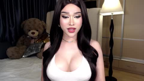 QUEEN LILITH BORBON online show from 01-17-25, 02:29