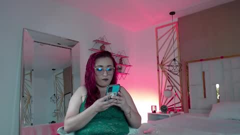 Snapshot of lilith_noirf chatting on 03-01-25, 04:58 LILITH online show from 03-01-25, 04:58