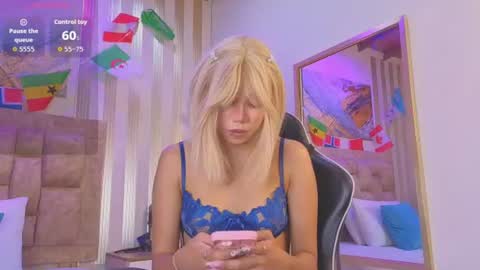 Snapshot of lilith_pink__ chatting on 07-08-26, 03:11 Lilith pink online show from 07-08-26, 03:11