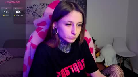 Snapshot of lilith_poison chatting on 10-04-25, 06:39 lilith_poison online show from 10-04-25, 06:39