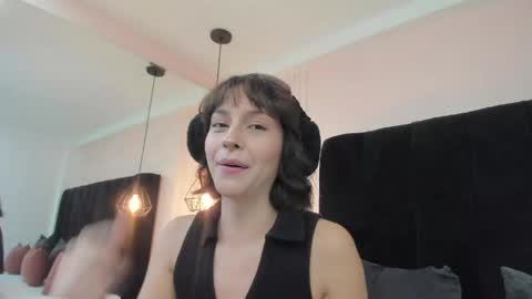 Snapshot of lilith_selene chatting on 04-21-26, 09:06 lilith_selene online show from 04-21-26, 09:06