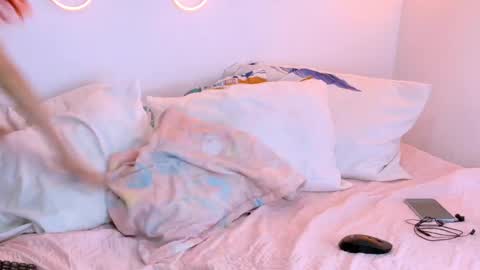 Lilith online show from 04-15-26, 03:13