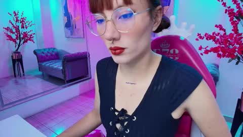 Snapshot of lilith_tayylor chatting on 01-16-26, 11:14 Lilith online show from 01-16-26, 11:14