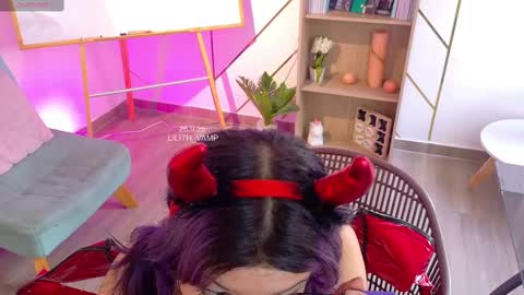 LILITH 200 LIKES   Thursday Clown Costume M online show from 09-27-25, 09:09