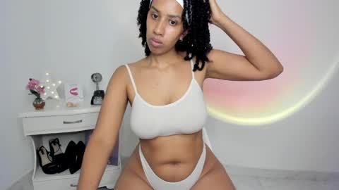 Alejandra  online show from 02-26-26, 05:28