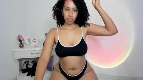 Alejandra  online show from 04-12-26, 04:28