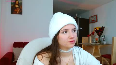 Abril  online show from 12-16-25, 01:16