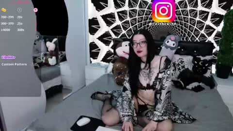 Lilith Caine online show from 04-23-26, 06:36