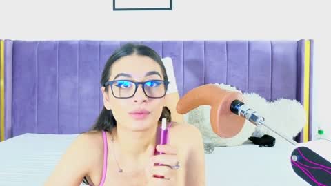 Snapshot of lilithcapri777 chatting on 01-04-25, 05:26 Lily online show from 01-04-25, 05:26