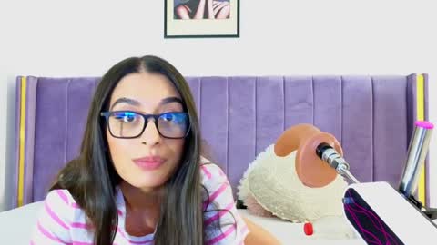 Snapshot of lilithcapri777 chatting on 01-13-25, 05:12 Lily online show from 01-13-25, 05:12