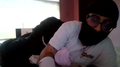 Snapshot of lilithdeicide chatting on 12-01-25, 12:32 lilithdeicide online show from 12-01-25, 12:32