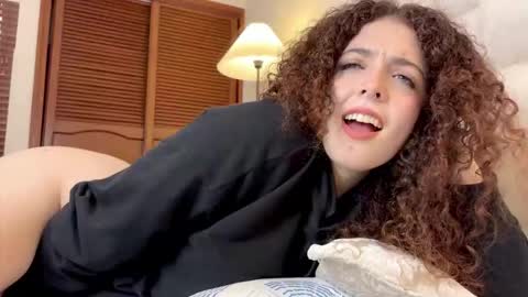 Lilith  online show from 02-06-26, 03:37