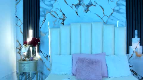 Lilith  online show from 12-23-25, 05:05