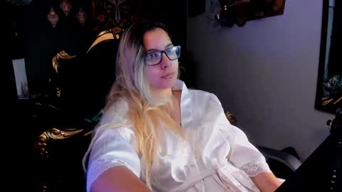 Snapshot of lilithmystic01 chatting on 01-18-25, 11:11 lilithmystic01 online show from 01-18-25, 11:11