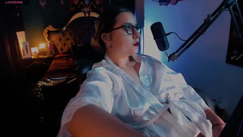 Snapshot of lilithmystic01 chatting on 01-20-25, 09:35 lilithmystic01 online show from 01-20-25, 09:35