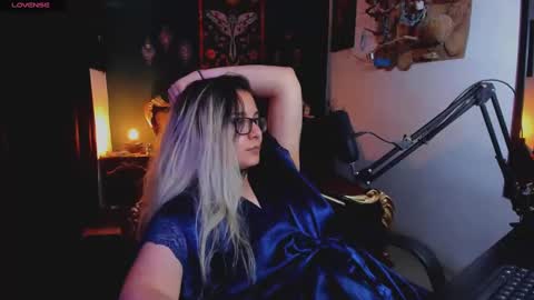 Snapshot of lilithmystic01 chatting on 02-21-25, 06:26 lilithmystic01 online show from 02-21-25, 06:26
