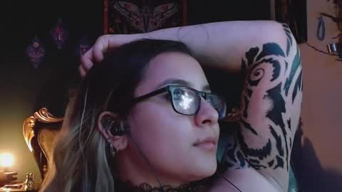 Snapshot of lilithmystic01 chatting on 03-10-25, 09:51 lilithmystic01 online show from 03-10-25, 09:51