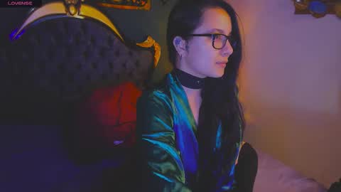 Snapshot of lilithmystic01 chatting on 10-18-25, 01:34 lilithmystic01 online show from 10-18-25, 01:34