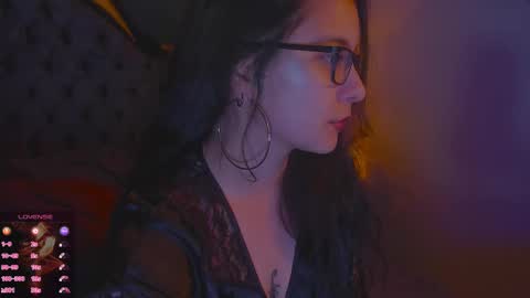 Snapshot of lilithmystic01 chatting on 10-22-25, 03:29 lilithmystic01 online show from 10-22-25, 03:29