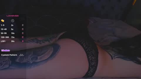 Snapshot of lilithmystic01 chatting on 11-06-25, 01:23 lilithmystic01 online show from 11-06-25, 01:23