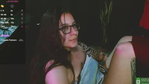 Snapshot of lilithmystic01 chatting on 05-15-26, 10:22 lilithmystic01 online show from 05-15-26, 10:22