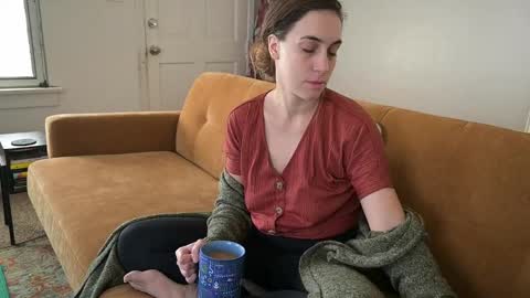 Snapshot of lilithoftrees chatting on 12-15-25, 05:06 L online show from 12-15-25, 05:06