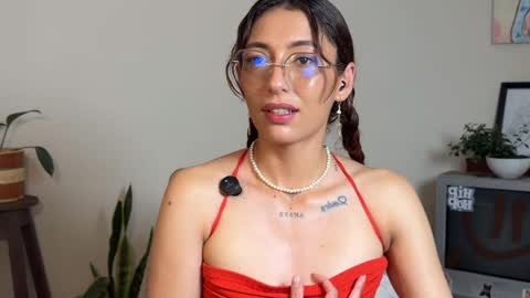 Snapshot of lilithrose_b chatting on 06-05-26, 03:02 Lele online show from 06-05-26, 03:02