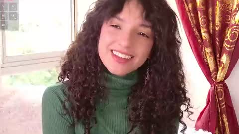 Snapshot of lilithsteinberg chatting on 07-17-26, 09:08 jessi 3 online show from 07-17-26, 09:08