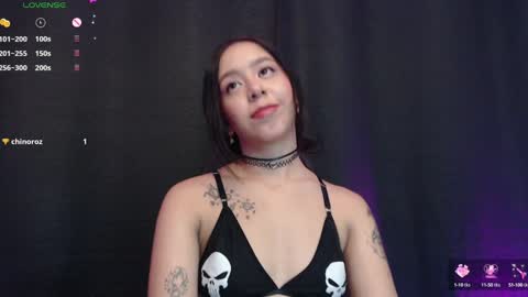 Snapshot of lilithwallkeer chatting on 12-15-24, 06:07 Maria online show from 12-15-24, 06:07