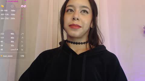 Snapshot of lilithwallkeer chatting on 02-08-25, 08:20 Maria online show from 02-08-25, 08:20