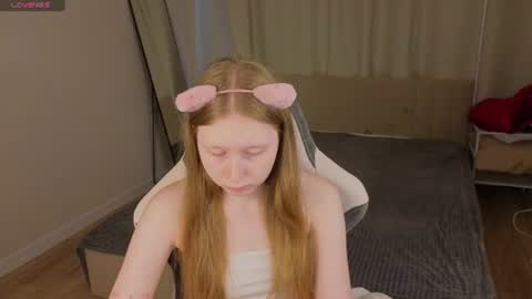  Lili Tiny  GMT2 3-10AM  MonTueWedThuSat online show from 07-07-26, 01:41