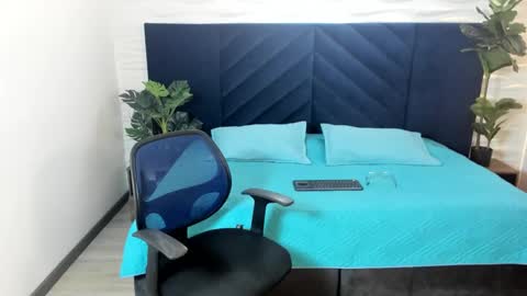 Lil James online show from 02-04-26, 08:25