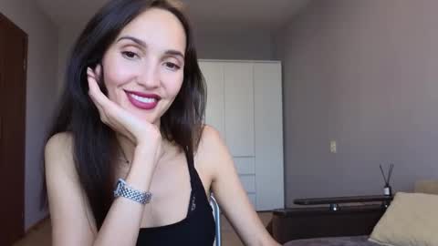 Lillian online show from 09-22-25, 11:01