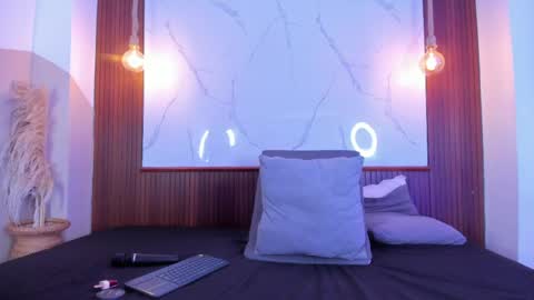 Snapshot of lillian_lee1 chatting on 05-23-26, 06:12 lillian_lee1 online show from 05-23-26, 06:12